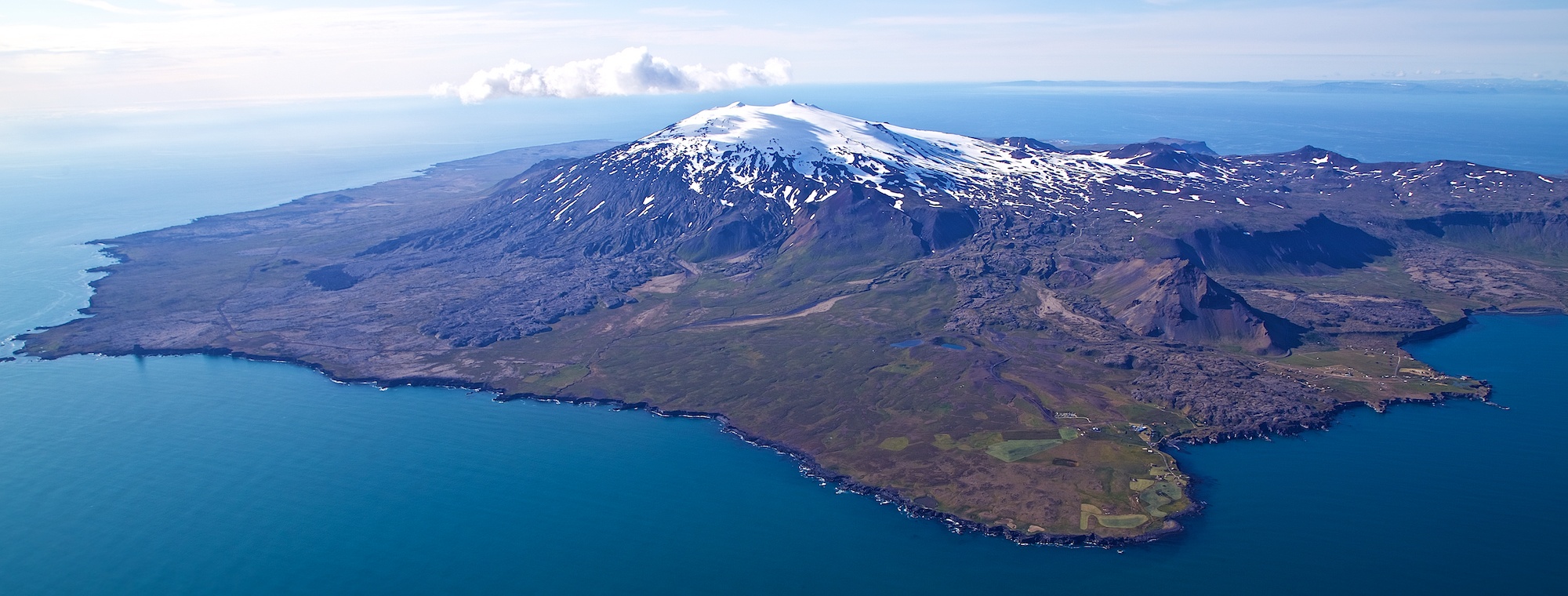 Snaefellsjokull Tour with Reykjavik Helicopters