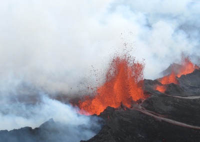 THE VOLCANO WATCH | REYKJAVIK HELICOPTERS